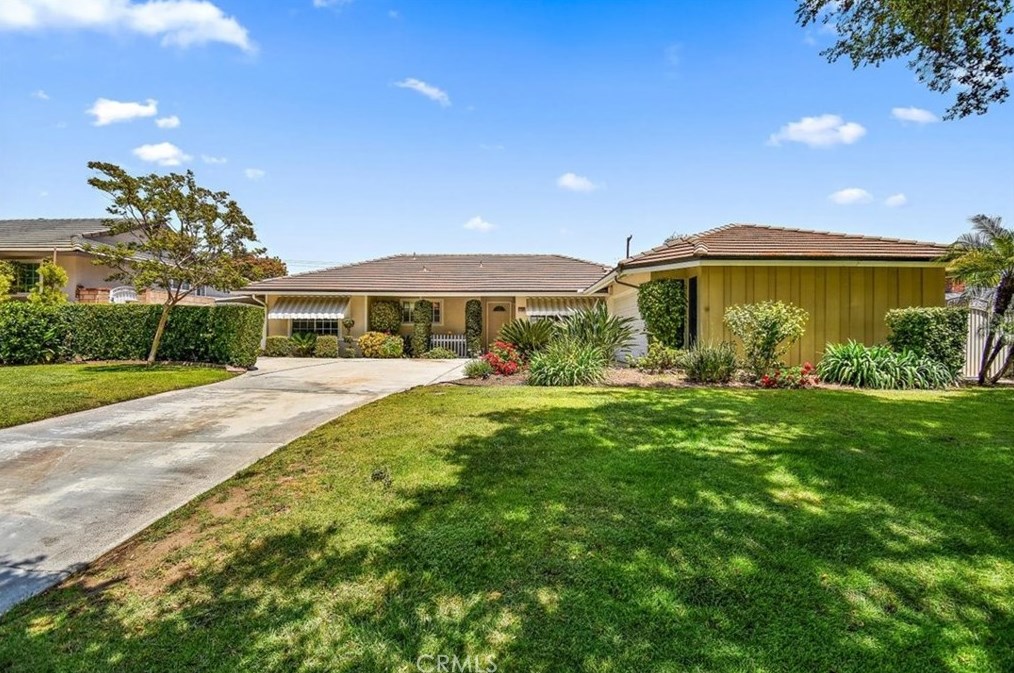 1730 N Shamrock Ave, Upland, CA 91784