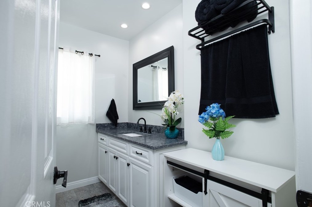 459 Glendora Ave, Covina CA 91724-2531 exterior