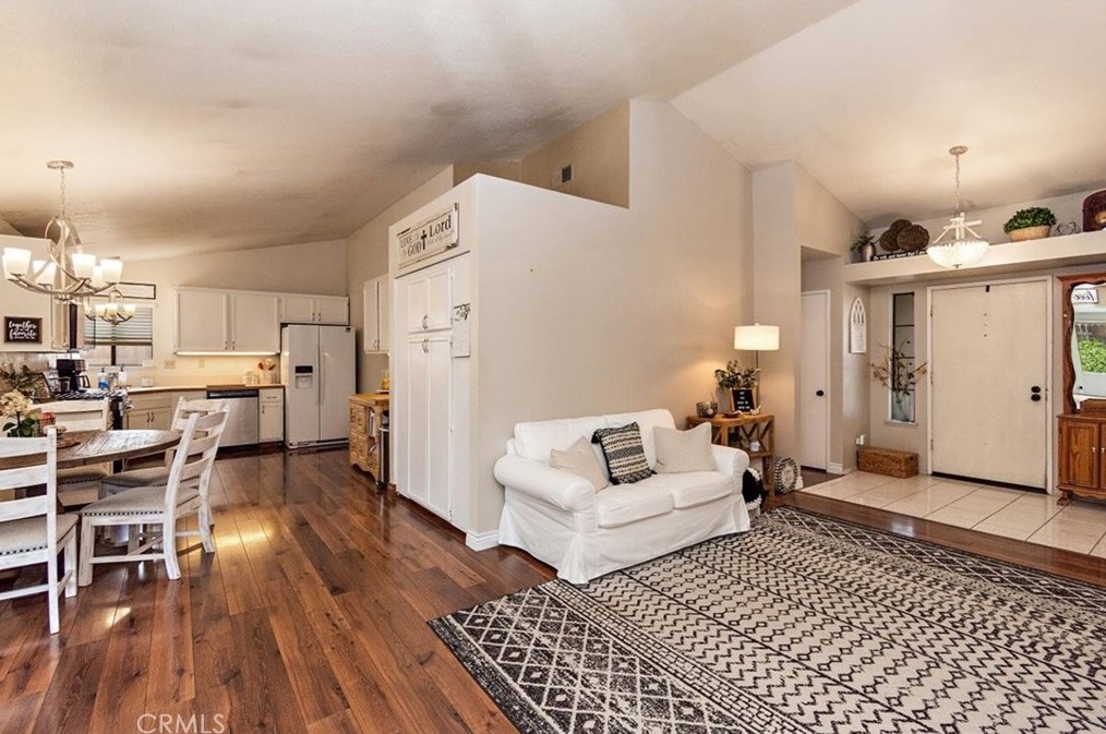 2525 N Vine Ave, Rialto, CA 92377