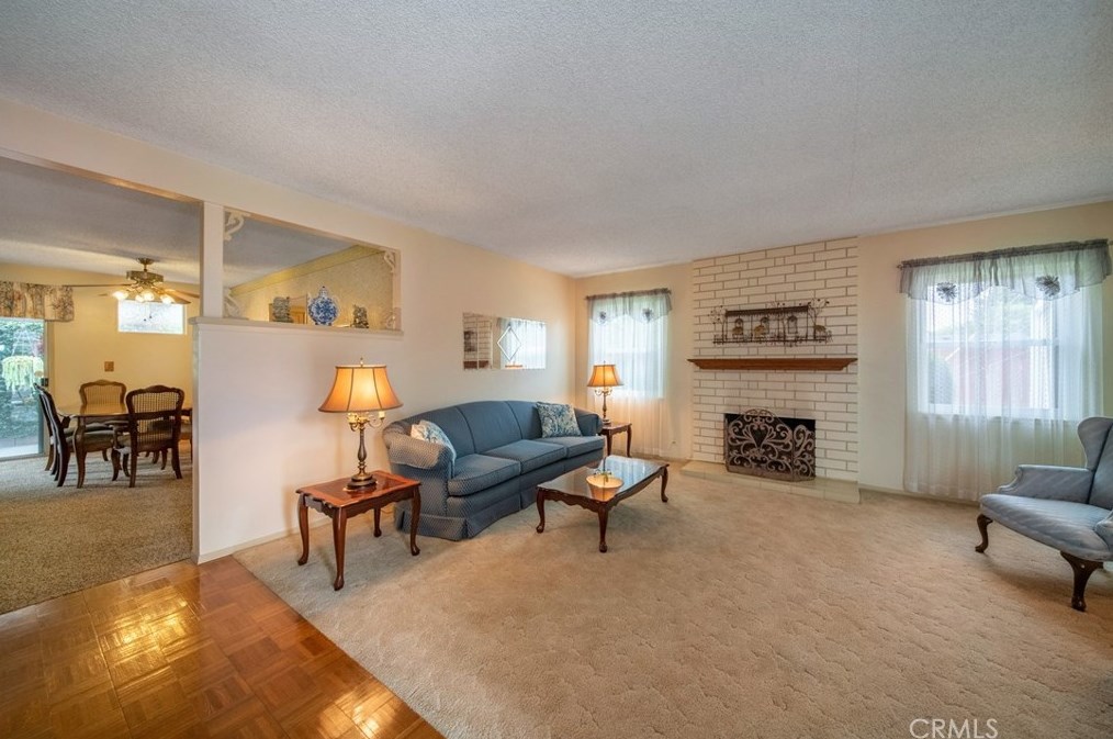 504 W Rowland St, Covina, CA 91723