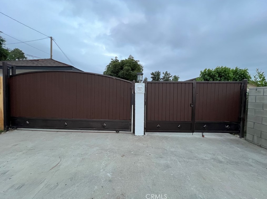 4640 Nora Ave, Duarte, CA 91706