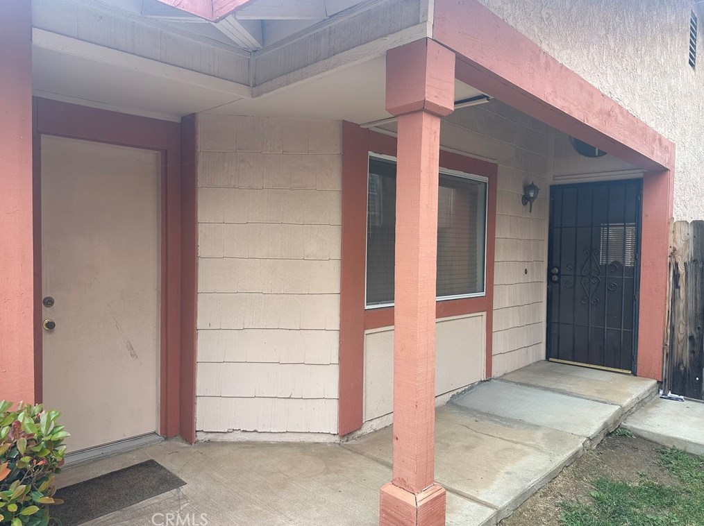 23442 Woodlander Way, Moreno Valley, CA 92557-6113