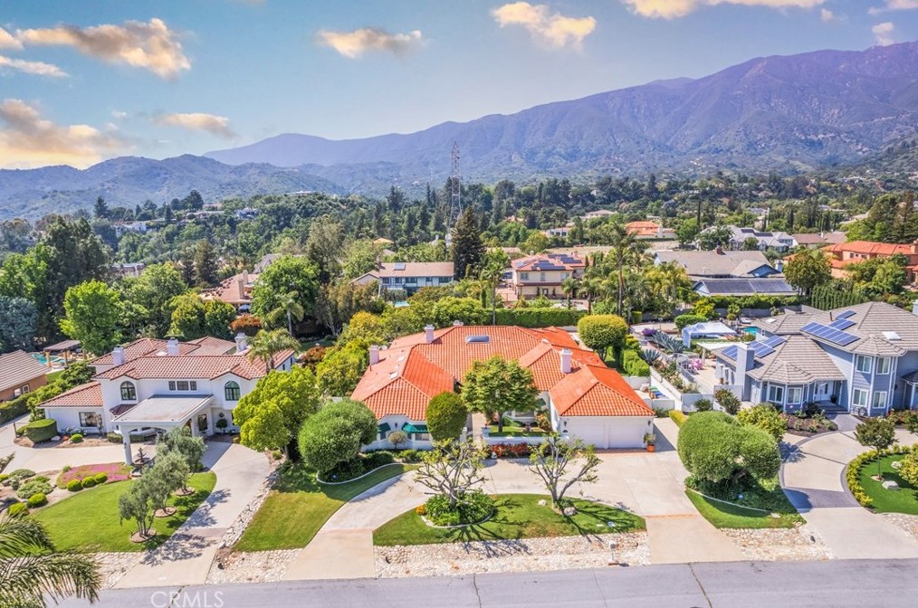 901 Peninsula Ave, Claremont, CA 91711-1451