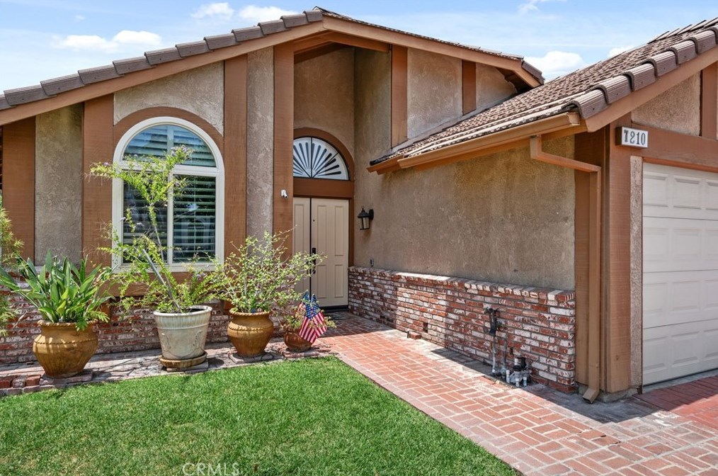 7210 Travis Pl, Rancho Cucamonga, CA 91739-1809