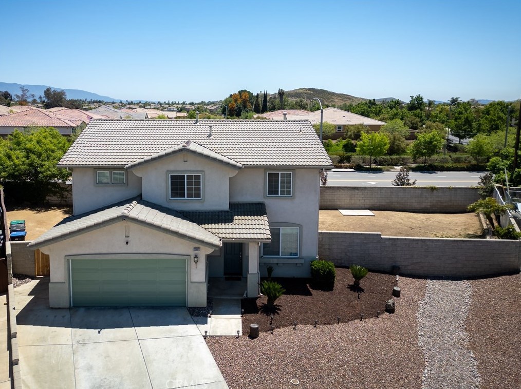 35985 Burgundy Ct, Winchester, CA 92596