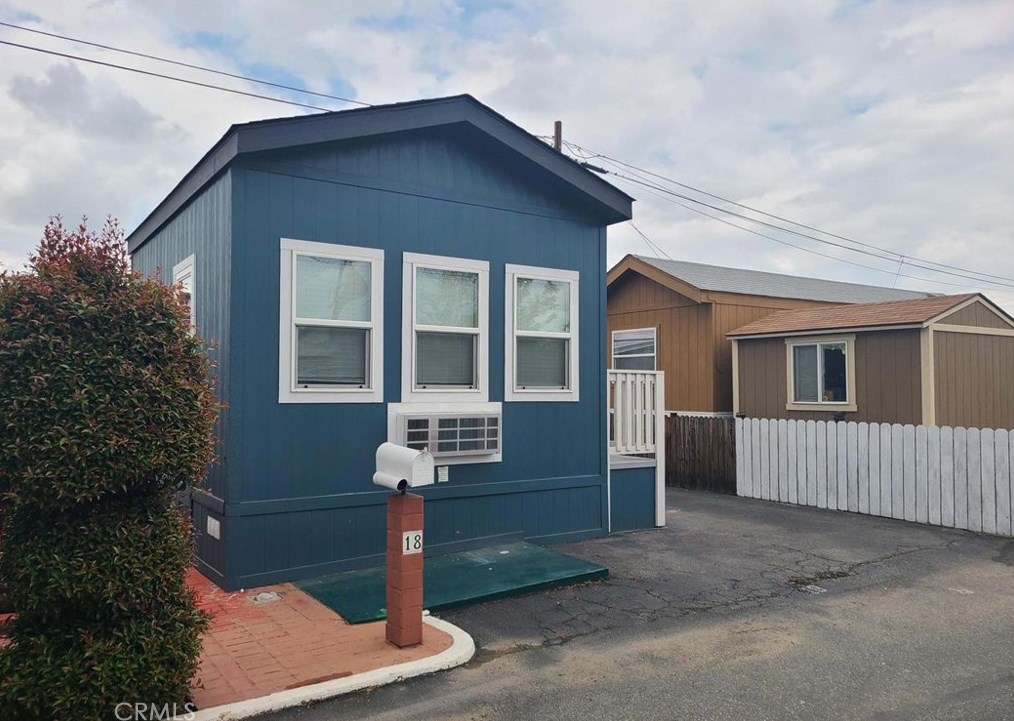 11825 Washington Blvd #18, Santa Fe Springs, CA 90606
