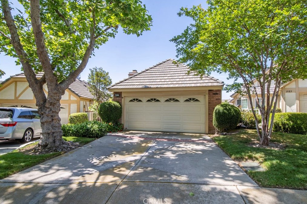 2181 Eiffel Cir, Upland, CA 91784