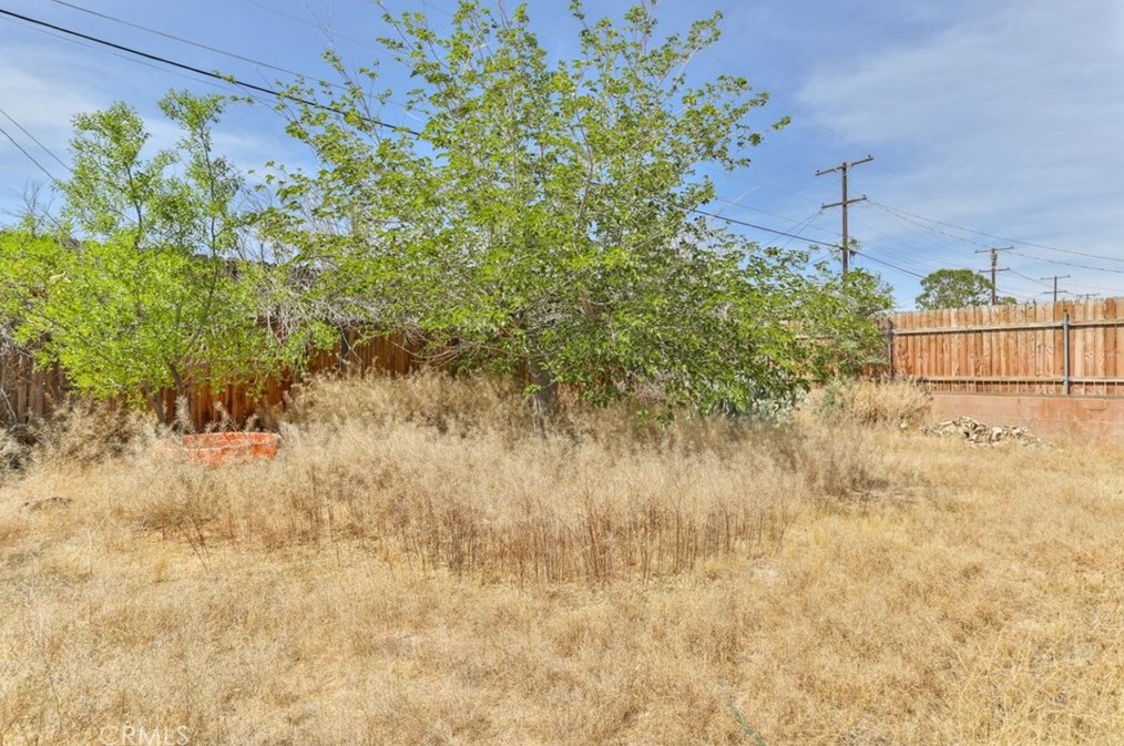 1644 Sunset St, Barstow CA  92311-5619 exterior