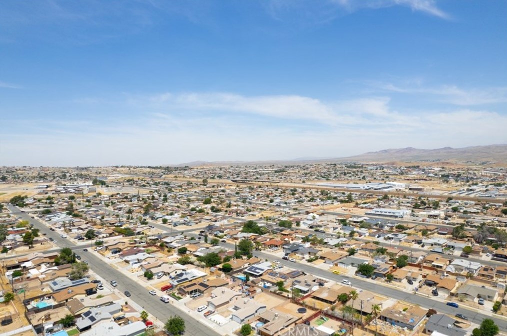 1644 Sunset St, Barstow CA  92311-5619 exterior