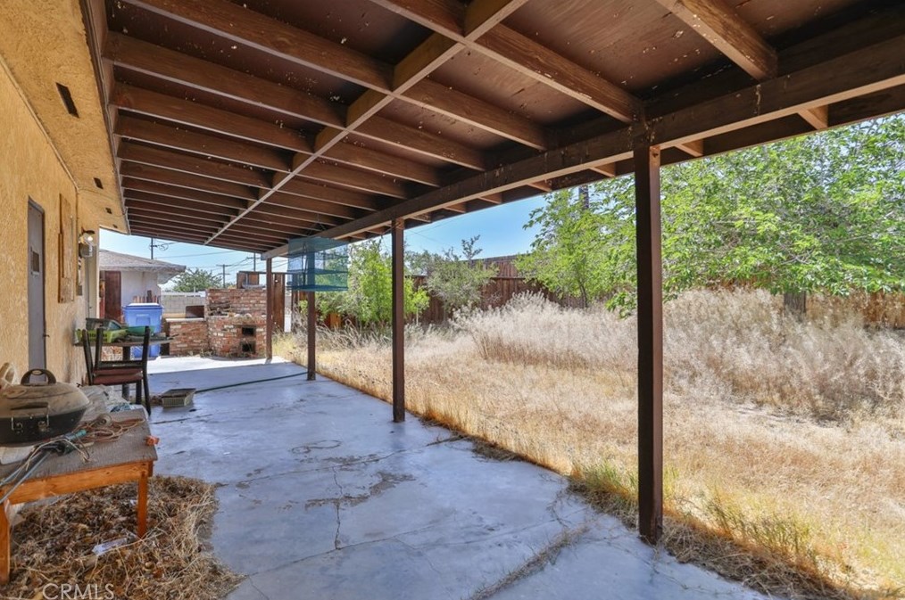 1644 Sunset St, Barstow CA  92311-5619 exterior