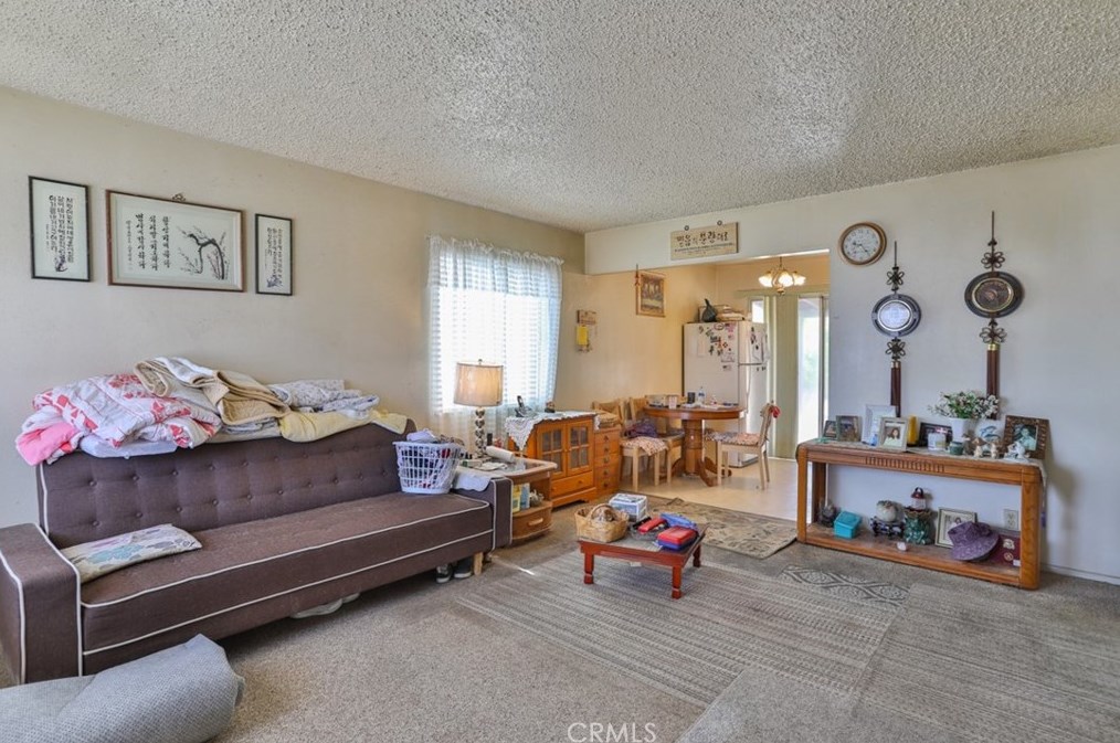 1644 Sunset St, Barstow CA  92311-5619 exterior