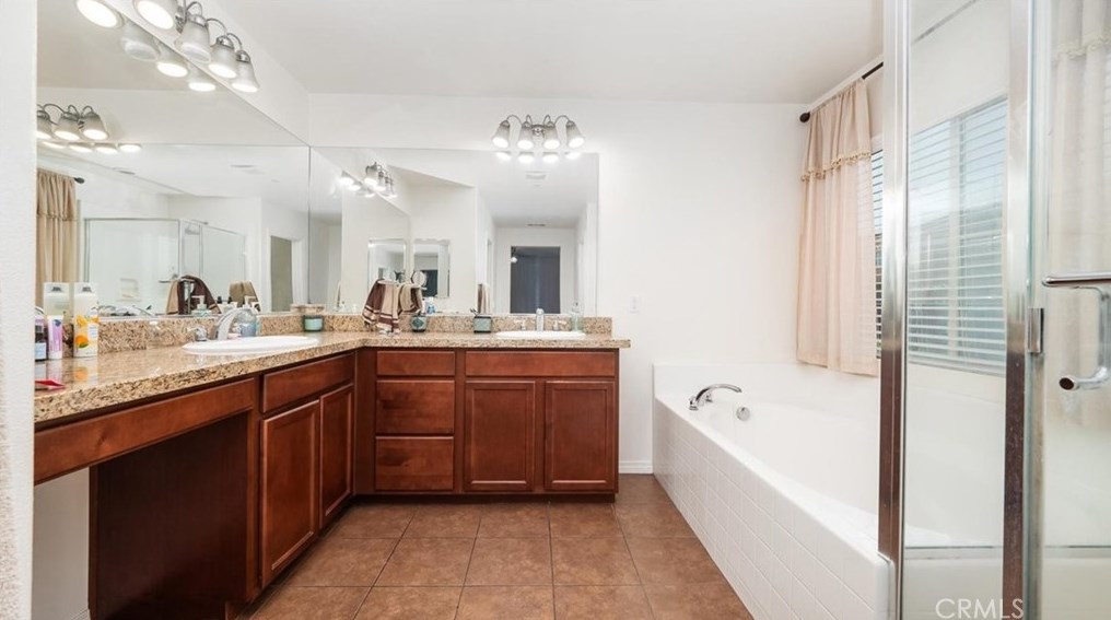 17952 Passionflower Ln, San Bernardino, CA 92407-9016