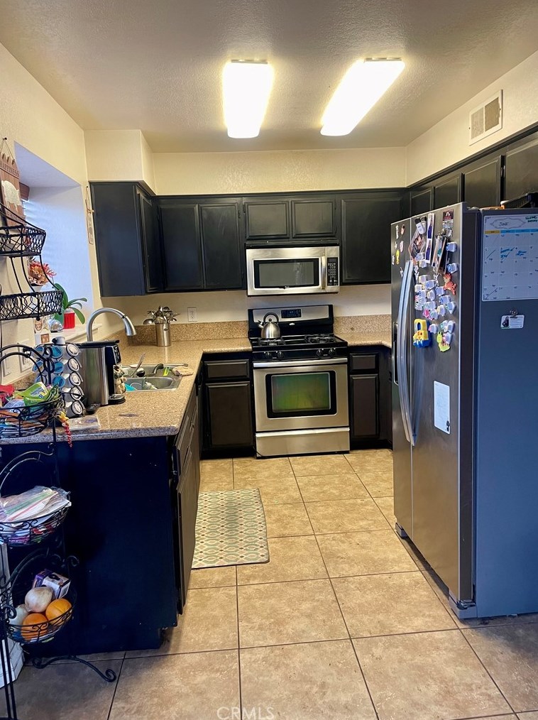 13632 Red Mahogany Dr, Moreno Valley, CA 92553-6506