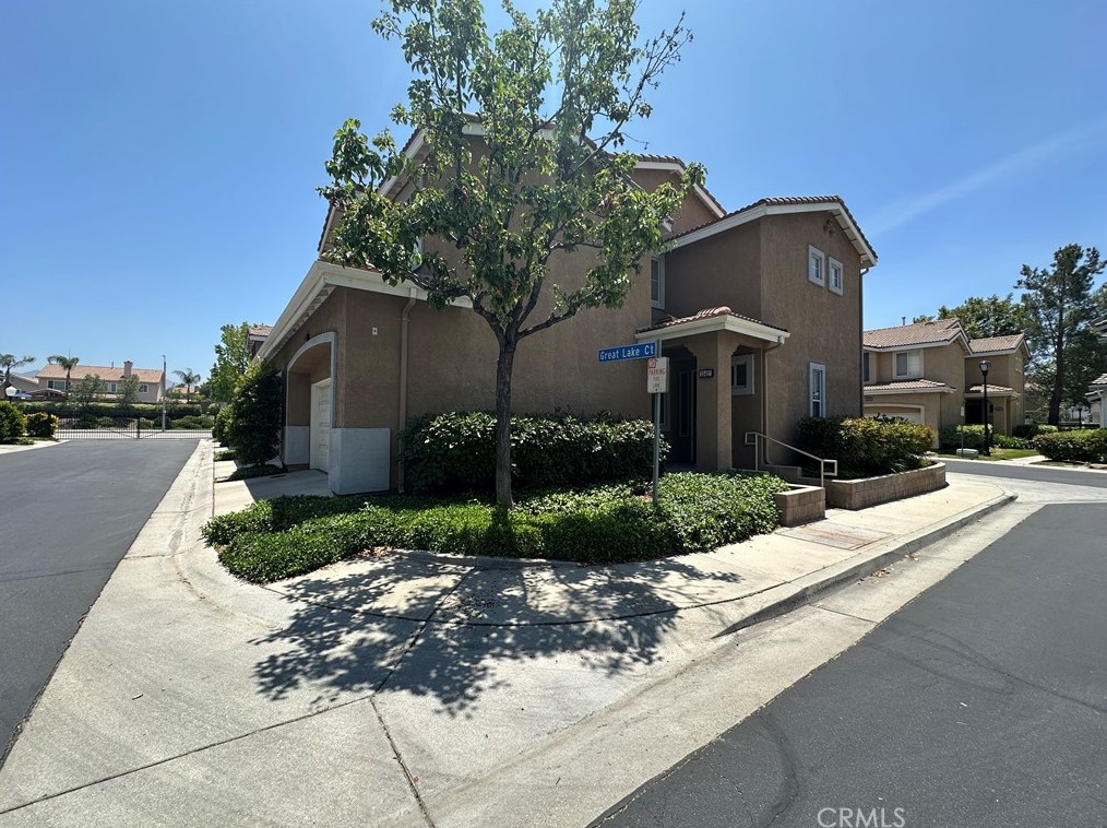 25407 Great Lake Ct, Santa Clarita, CA 91350