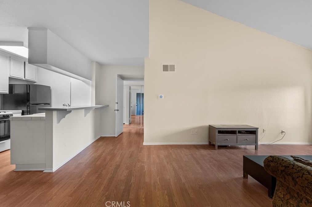24518 Nicklaus Dr, Santa Clarita, CA 91355-2329