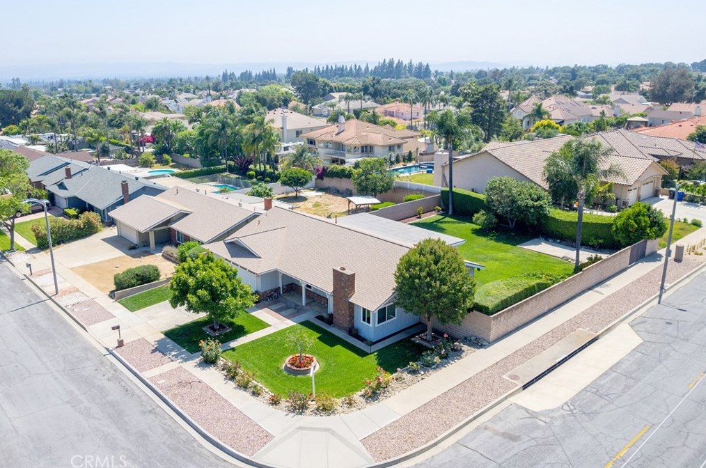 1499 Mulberry Ave, Upland CA 91786-2248 exterior