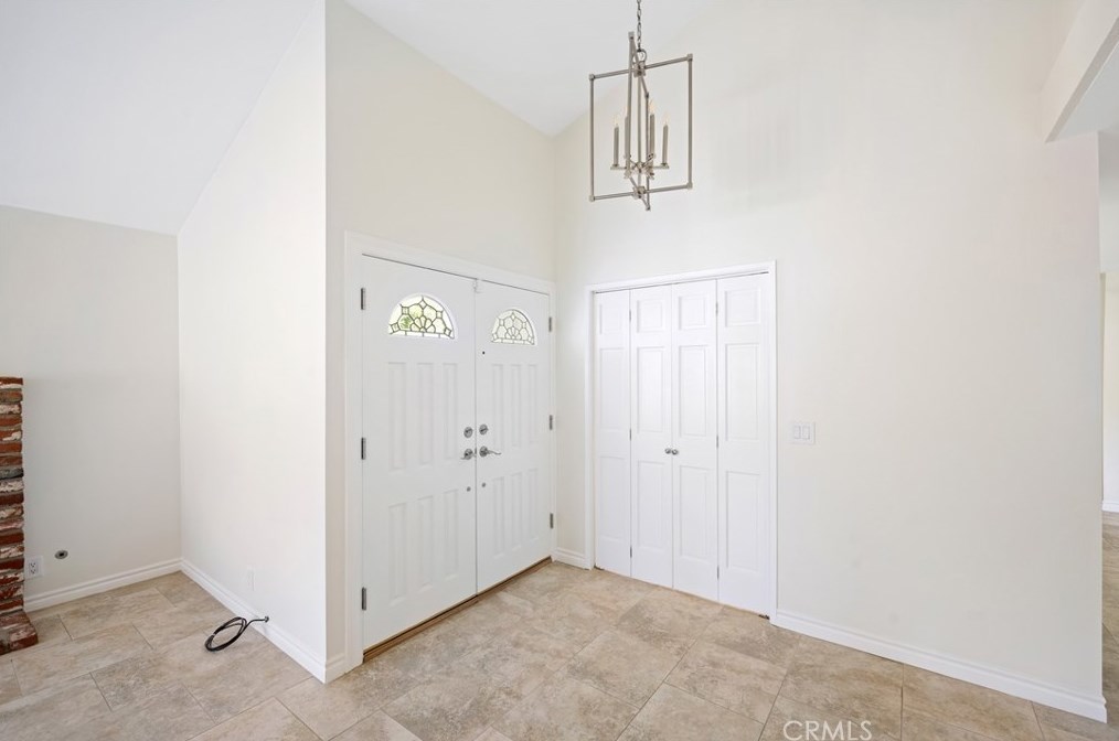 1499 Mulberry Ave, Upland CA 91786-2248 exterior