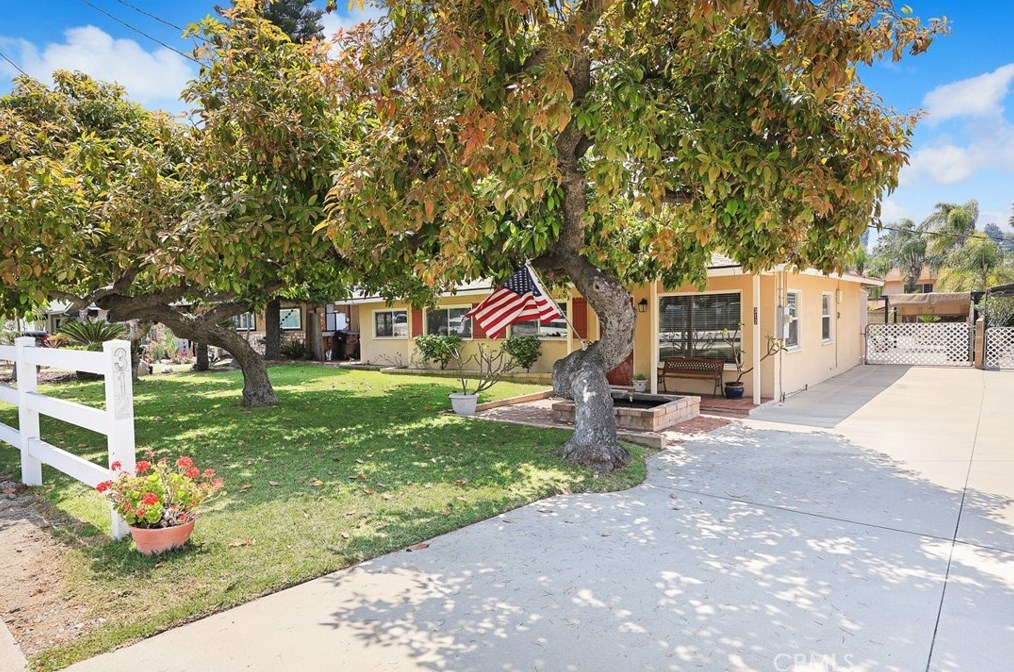 312 W Allen Ave, San Dimas, CA 91773