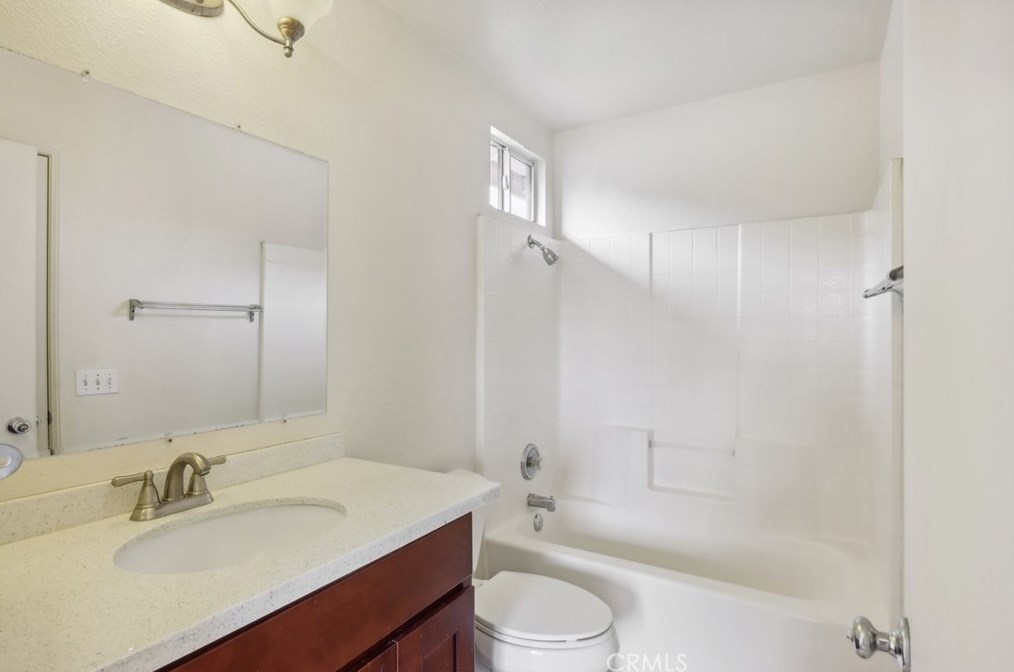 7603 Canberra Way, Riverside CA  92508-6048 exterior
