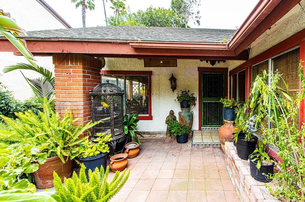 1812 E Woodgate Dr, West Covina, CA 91792