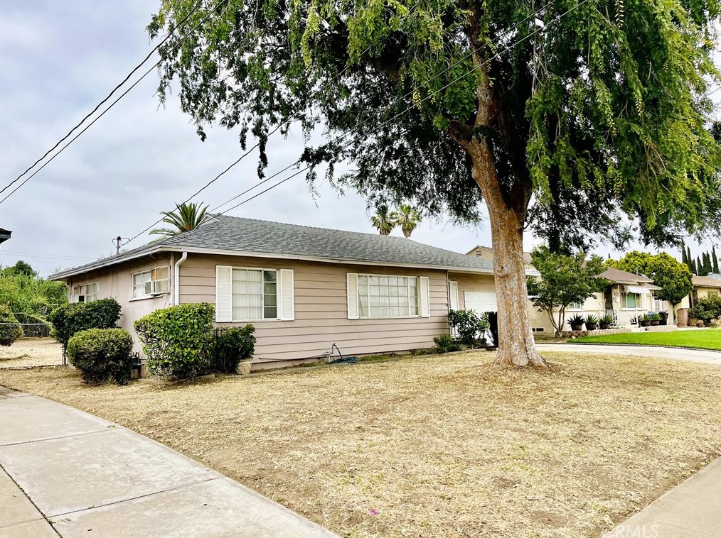 17228 Owen St, Fontana, CA 92335
