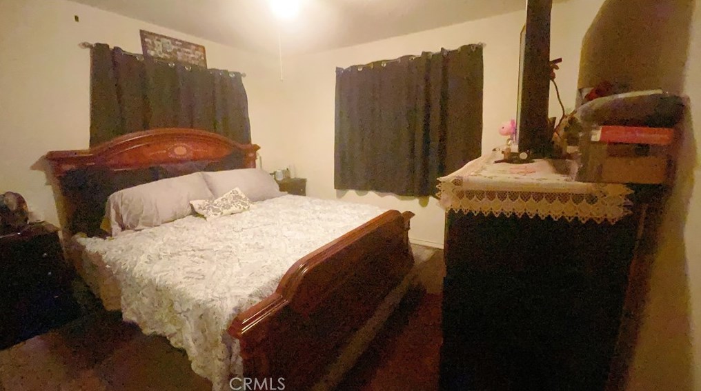 1655 Densmore St, Pomona CA  91767-4335 exterior