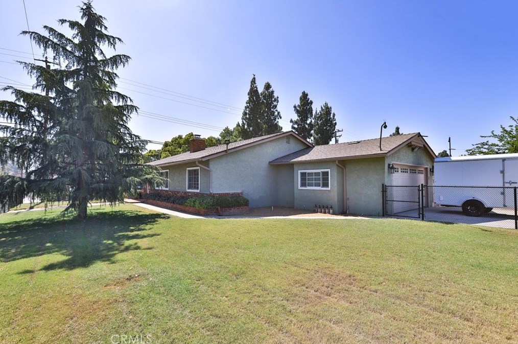 22575 Bay Ave, Moreno Valley, CA 92553-8406