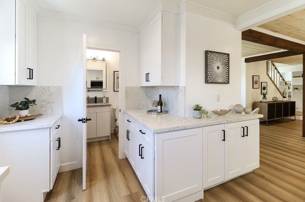1710 Wollacott St, Redondo Beach CA  90278-2836 exterior