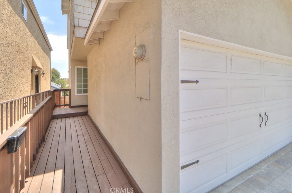 1710 Wollacott St, Redondo Beach CA  90278-2836 exterior
