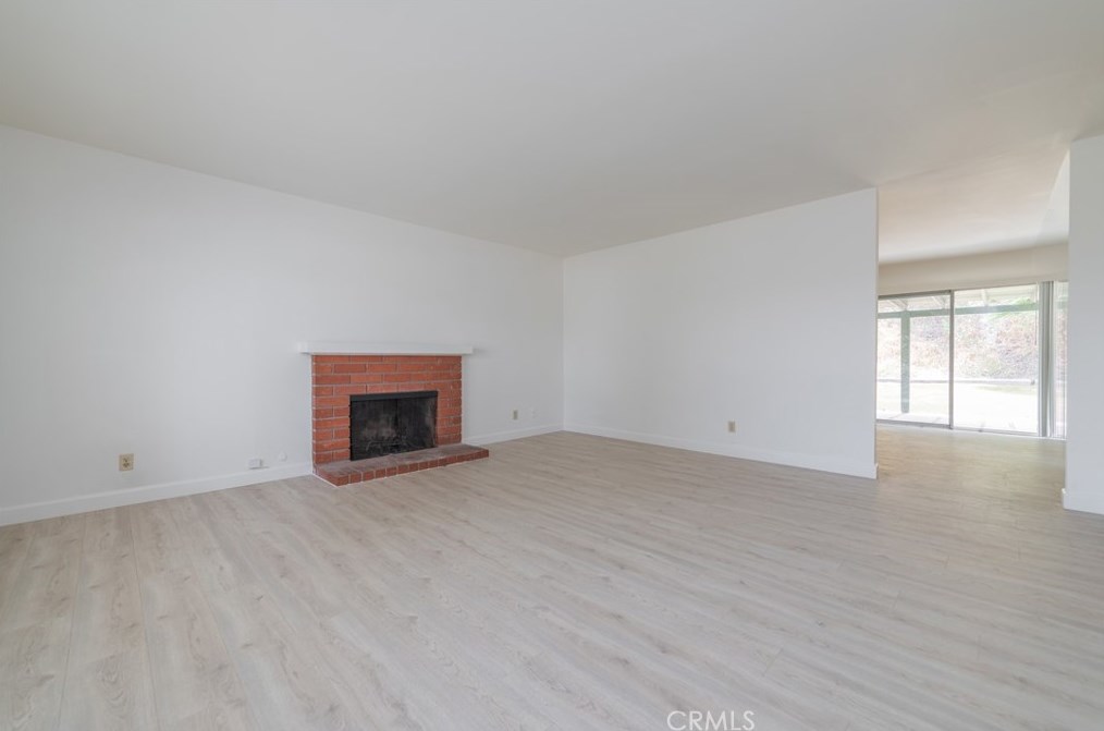442 N Prospectors Rd, Pomona, CA 91765