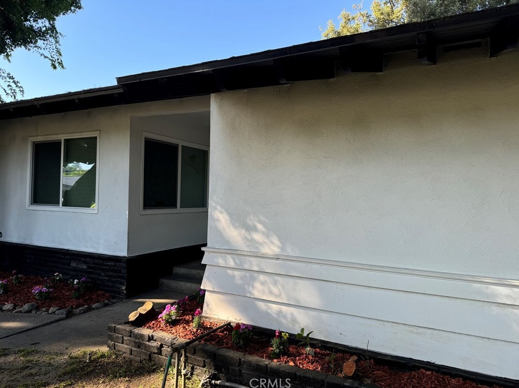 252 Royal Coach Ave, Pomona, CA 91767