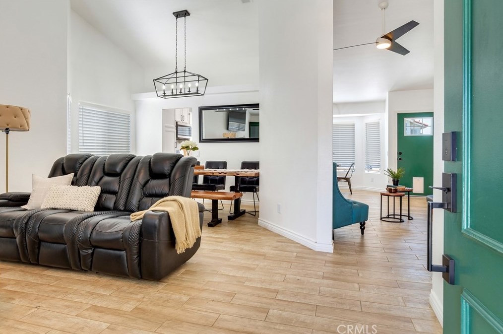 22721 Queensbury Ct, Wildomar, CA 92595