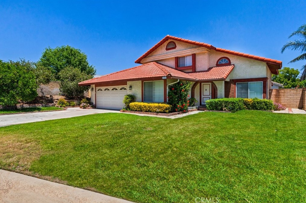 7305 Grace St, Fontana, CA 92336