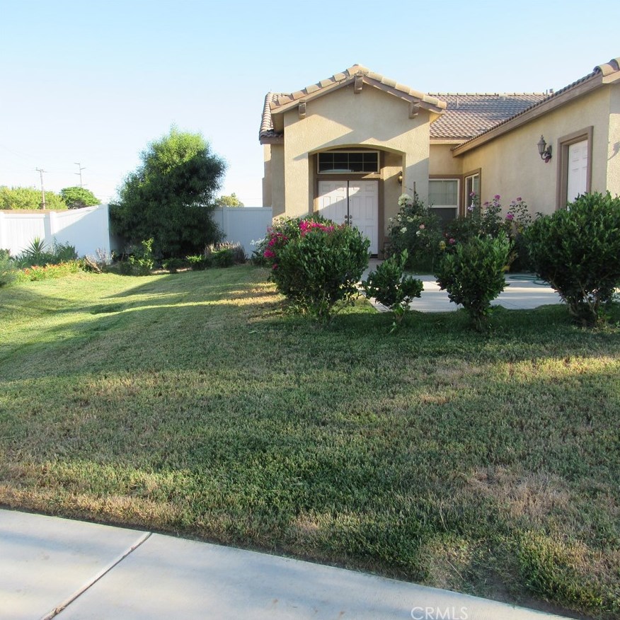 2904 Dynamic Pl, Rialto, CA 92376