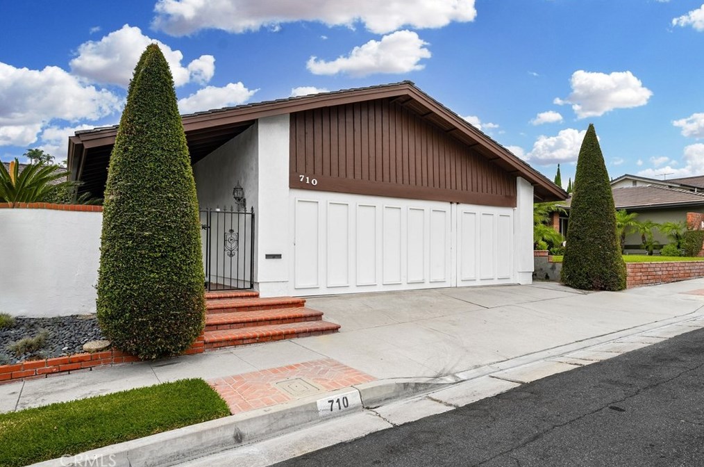 710 W Wedgewood Ln, La Habra, CA 90631