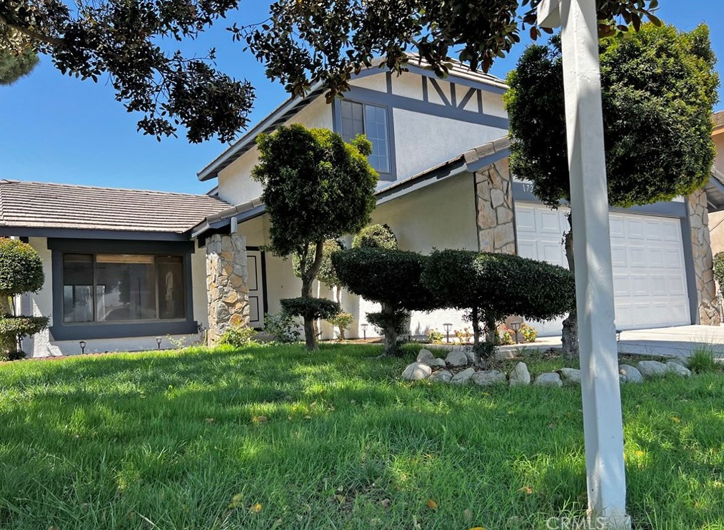 17202 Mariana St, Fontana, CA 92336