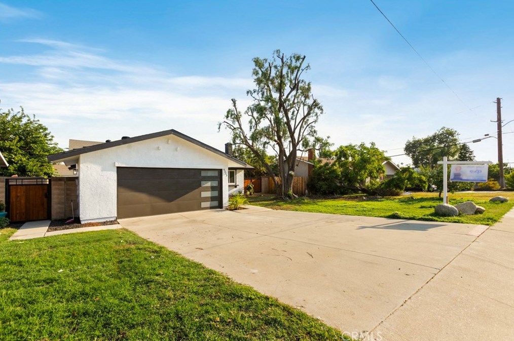 4313 San Bernardino Ct, Montclair, CA 91763