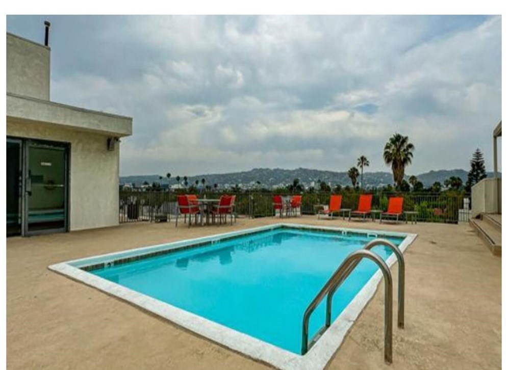 6151 Orange St, Los Angeles CA  90048-4857 exterior