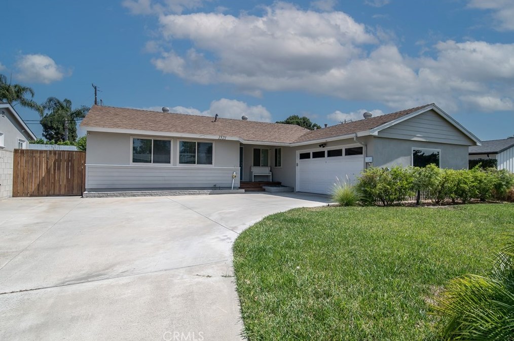 1521 Silliker Ave, La Habra, CA 90631