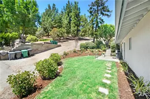 219 W 5th St, San Dimas, CA 91773 - Photo 16