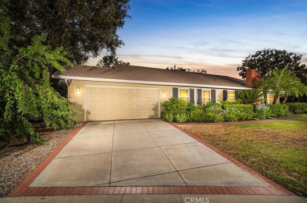 580 W Twelfth St, Claremont, CA 91711