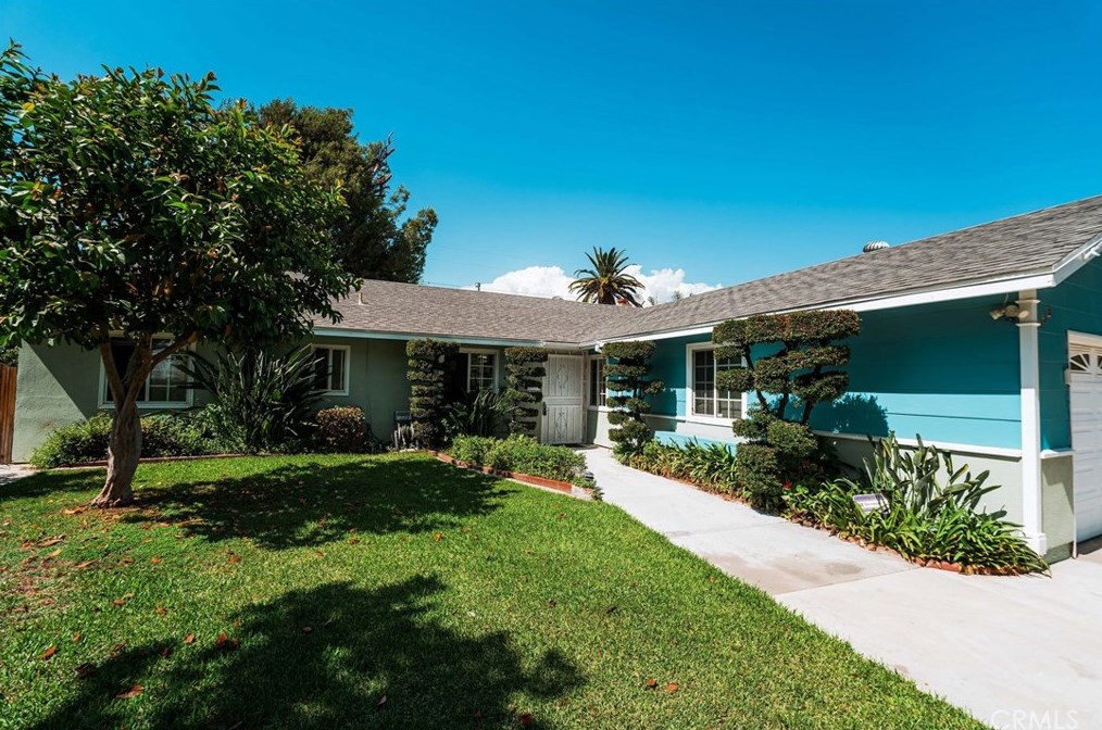 443 E Valera Ave, Pomona, CA 91767