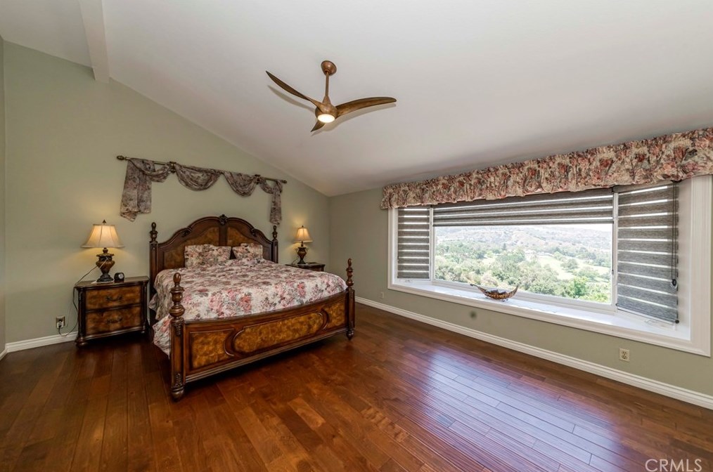 7005 Country Clb Ln, Anaheim CA  92807-4436 exterior