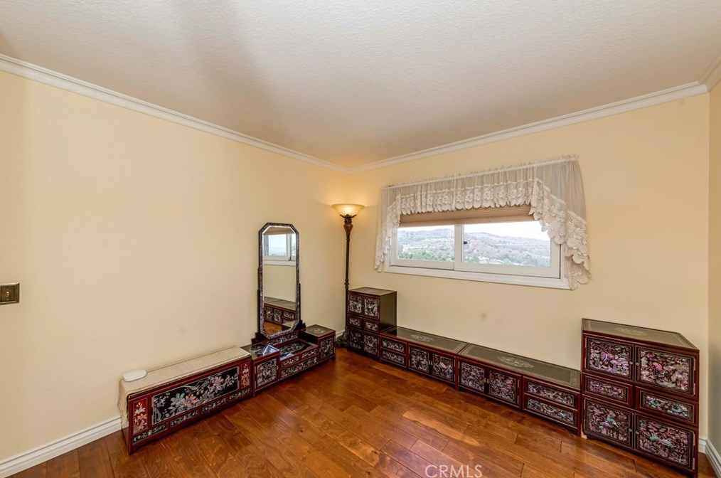 7005 Country Clb Ln, Anaheim CA  92807-4436 exterior