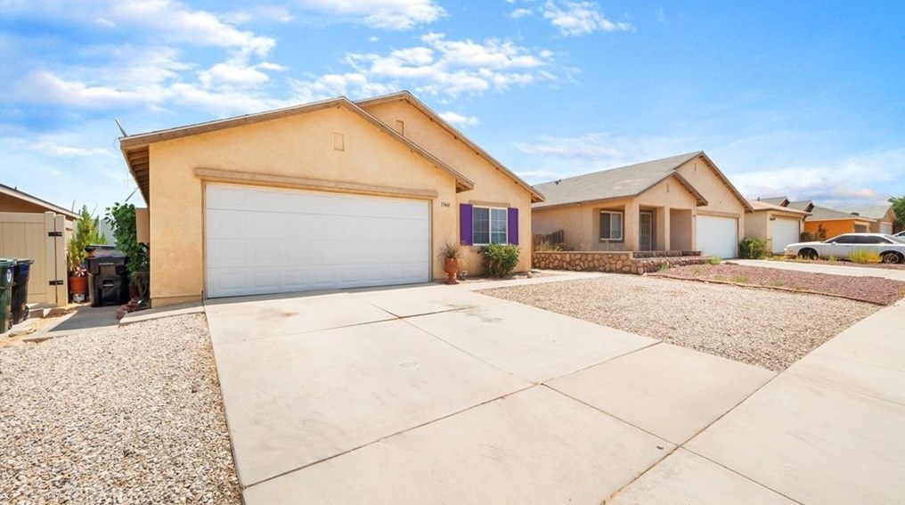 13461 Bella Pine Rd, Victorville, CA 92392