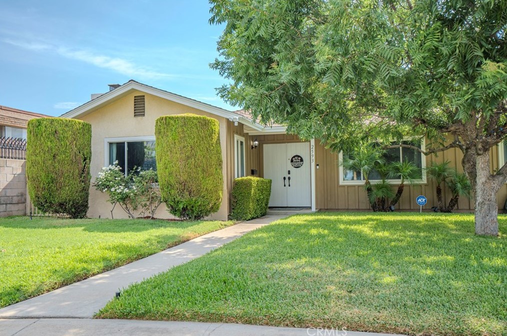 2593 Garden Dr, San Bernardino, CA 92404-4214