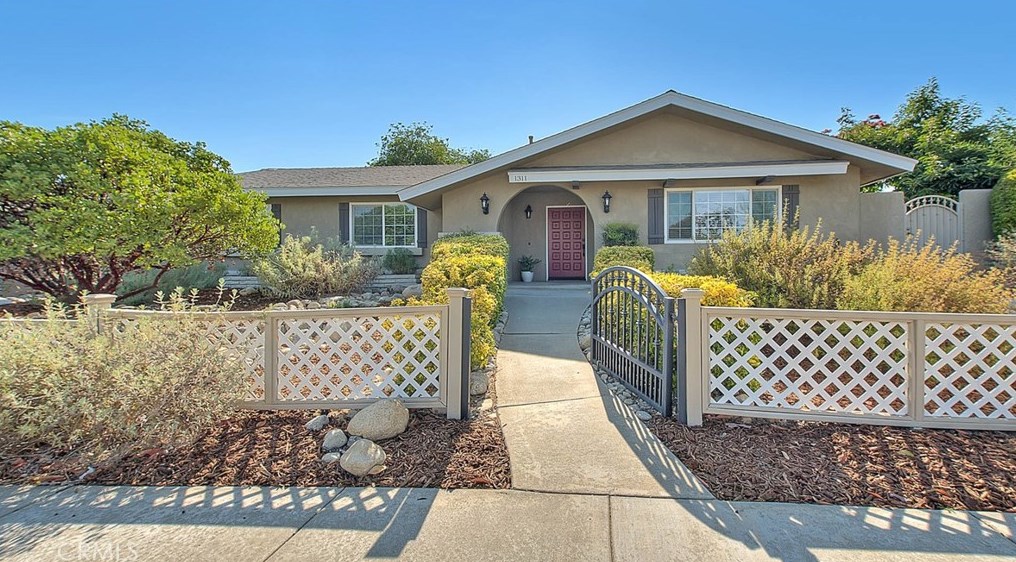 1311 N Vallejo Way, Upland, CA 91786