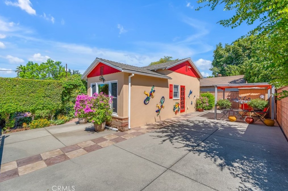 247 W Lime Ave, Monrovia, CA 91016