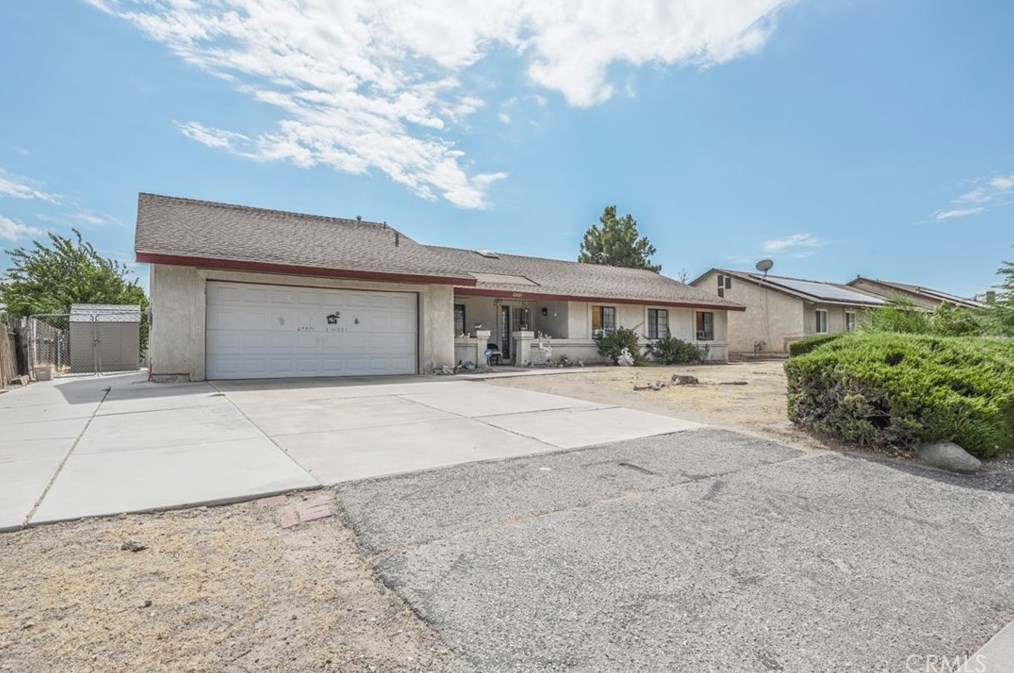 12821 Triple Tree, Victorville, CA 92392