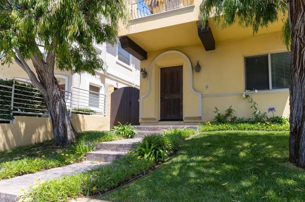 110 S Francisca Ave #a, Redondo Beach, CA 90277